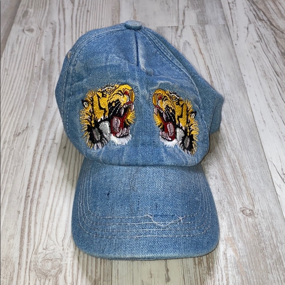 💜tiger dad hat